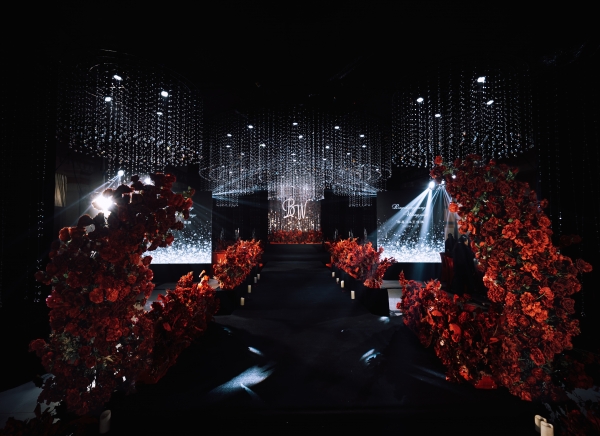 婚禮篇|玫香繞晶夢(mèng)，戀曲譜永恒